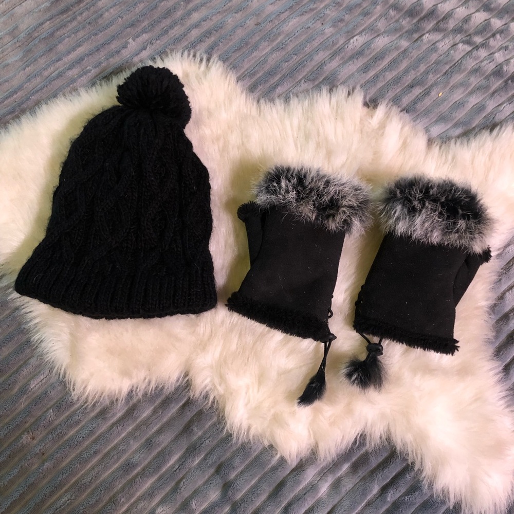 Black knit hat and glove set. Stylish warm winter ensemble!
